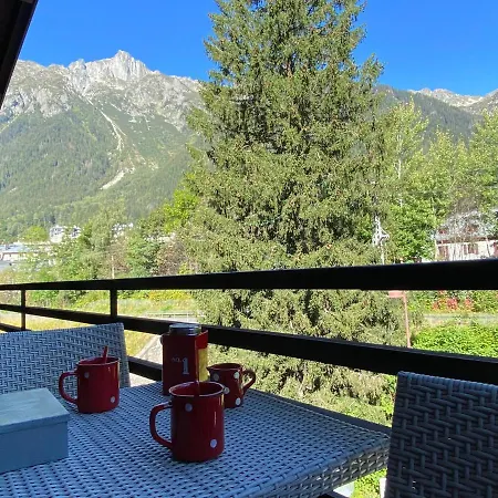 Acacia * Chamonix Mont Blanc